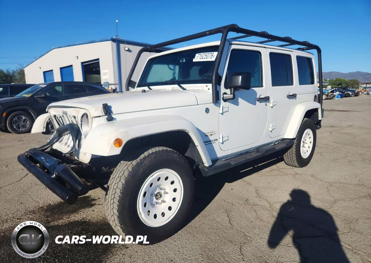 2016 Jeep Wrangler Unlimited Sahara