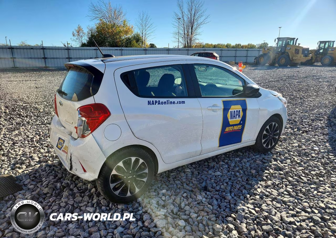 2022 Chevrolet Spark 1Lt VIN:KL8CD6SA8NC010798 - 3