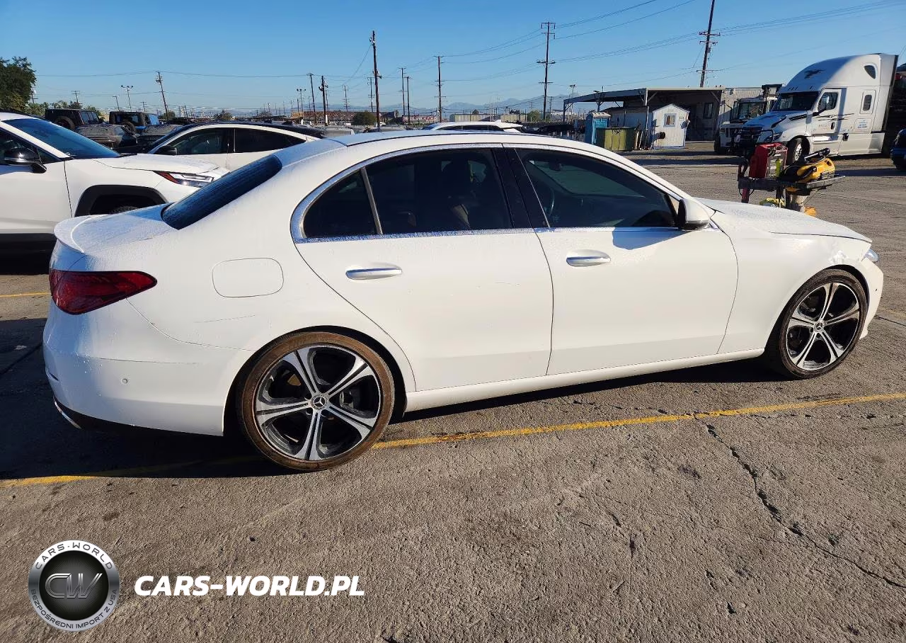 2022 Mercedes-Benz C 300 VIN:W1KAF4GB3NR064673 - 3