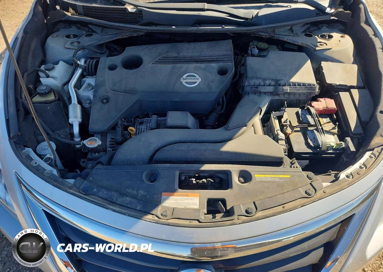 2015 Nissan Altima 2.5 S VIN:1N4AL3AP7FN380500 - 11