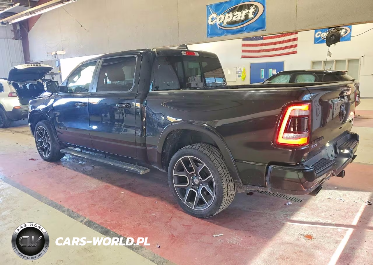 2019 Ram 1500 Laramie VIN:1C6SRFJT3KN781359 - 2