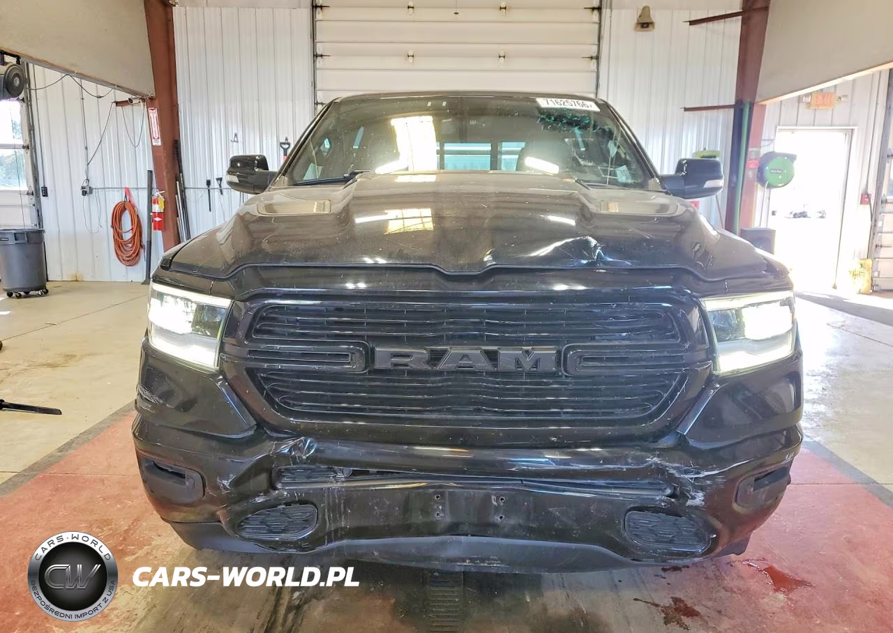 2019 Ram 1500 Laramie VIN:1C6SRFJT3KN781359 - 5