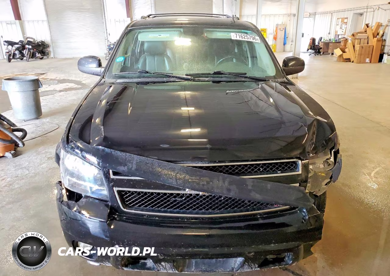 2011 Chevrolet Suburban C1500 Lt VIN:1GNSCJE05BR294421 - 5