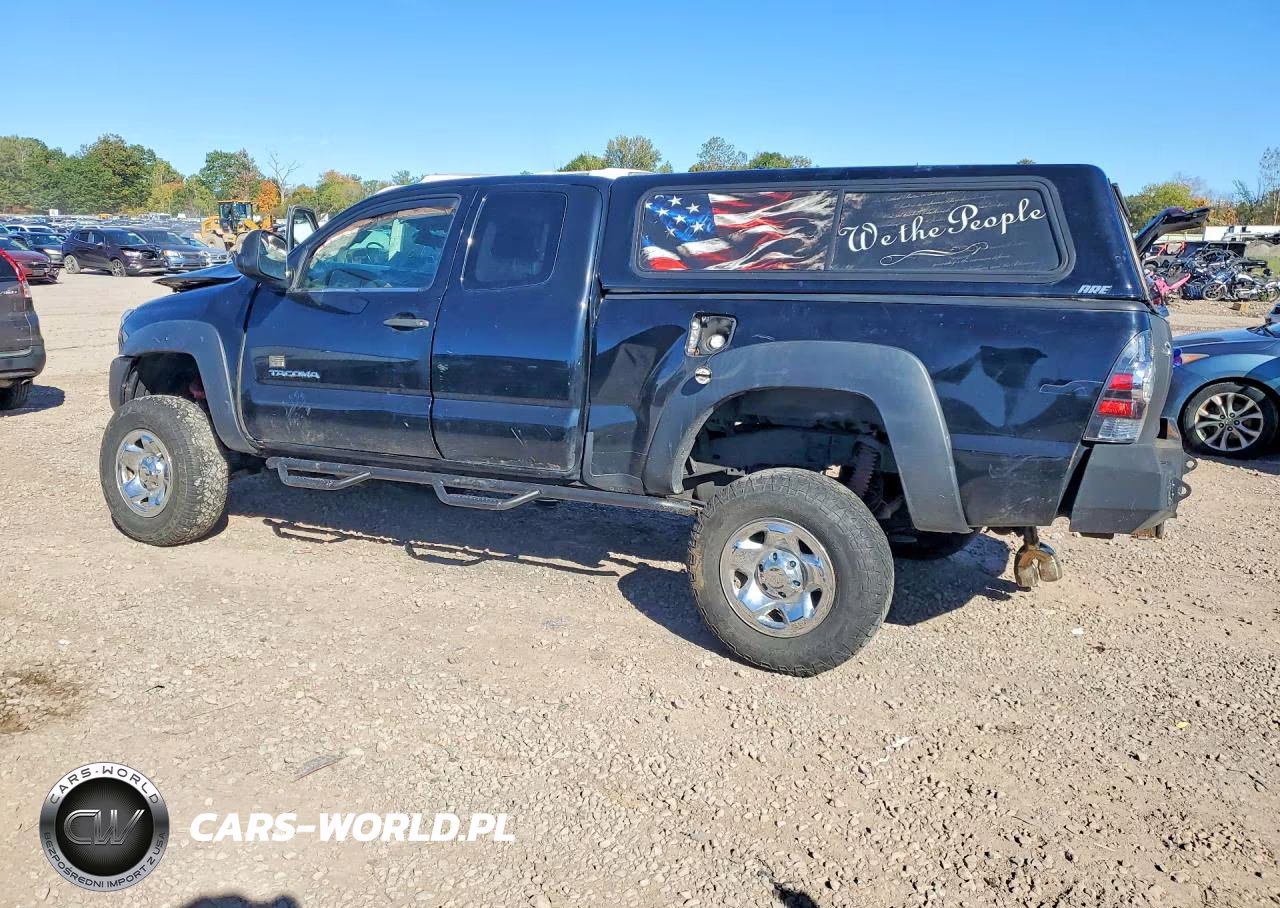2015 Toyota Tacoma Base VIN:5TFUX4EN1FX031427 - 2