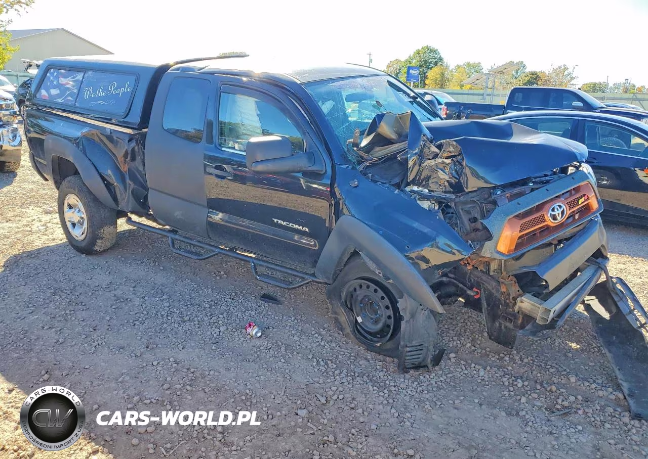 2015 Toyota Tacoma Base VIN:5TFUX4EN1FX031427 - 4