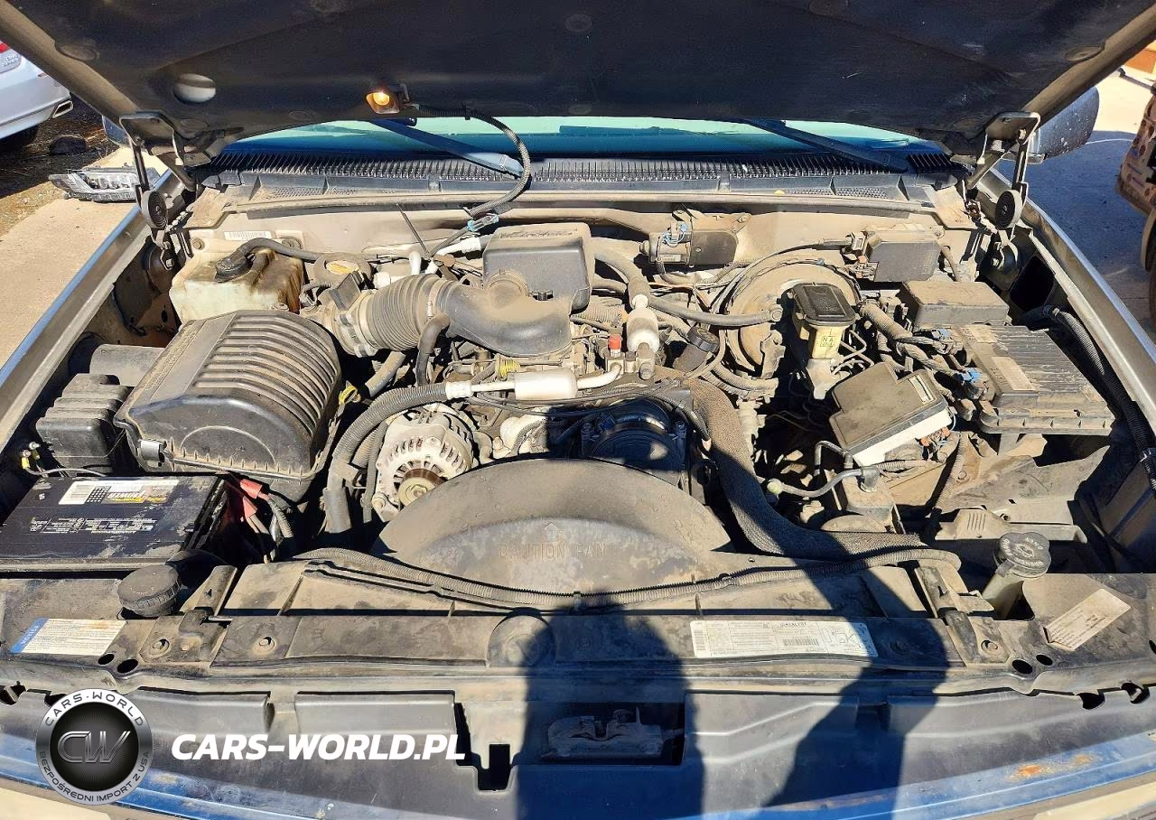 1999 Chevrolet Tahoe K1500 VIN:1GNEK13R9XJ504722 - 11