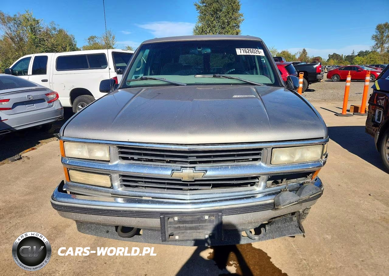 1999 Chevrolet Tahoe K1500 VIN:1GNEK13R9XJ504722 - 5