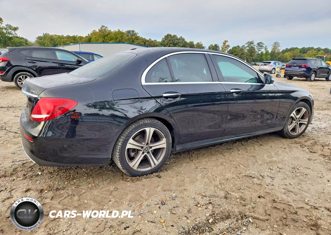 2017 Mercedes-Benz E 300 4Matic VIN:WDDZF4KB5HA238336 - 3