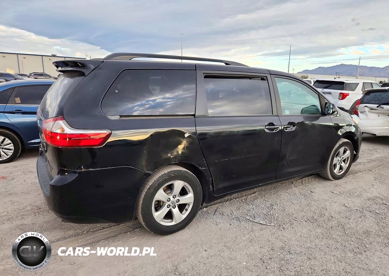 2015 Toyota Sienna Le VIN:5TDKK3DC9FS577611 - 3