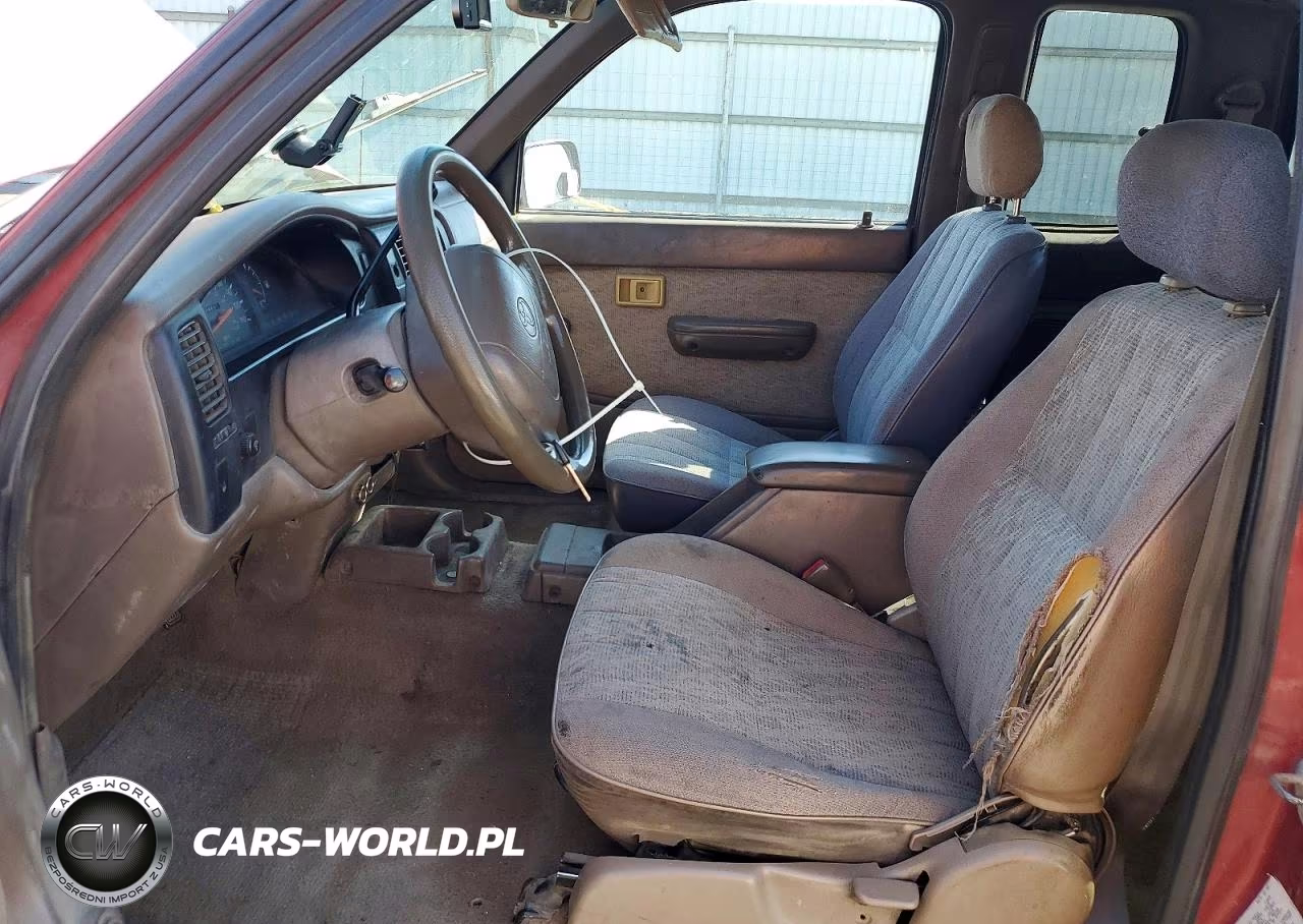 1999 Toyota Tacoma Base VIN:4TAVL52N8XZ463833 - 7