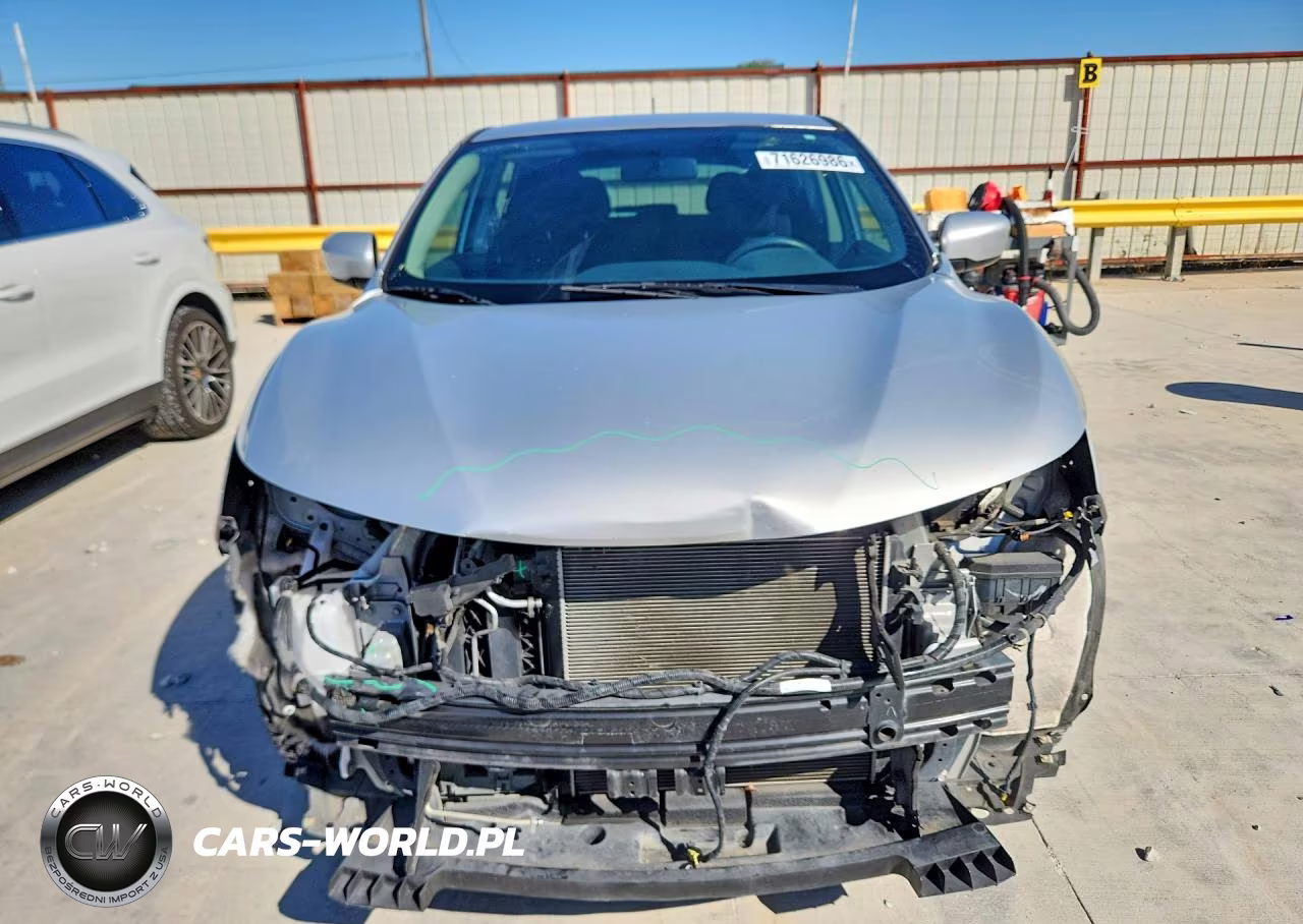 2017 Nissan Rogue Sport S VIN:JN1BJ1CP7HW013523 - 5