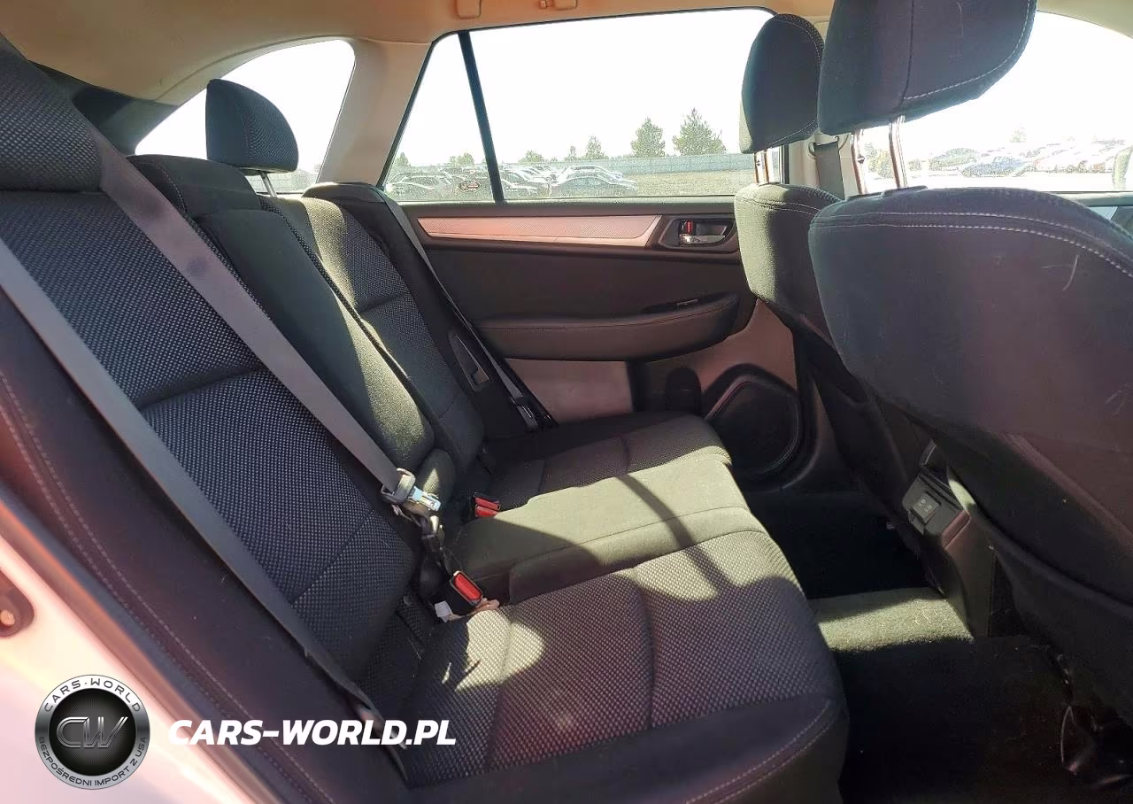2019 Subaru Outback 2.5I Premium VIN:4S4BSAFCXK3328856 - 10