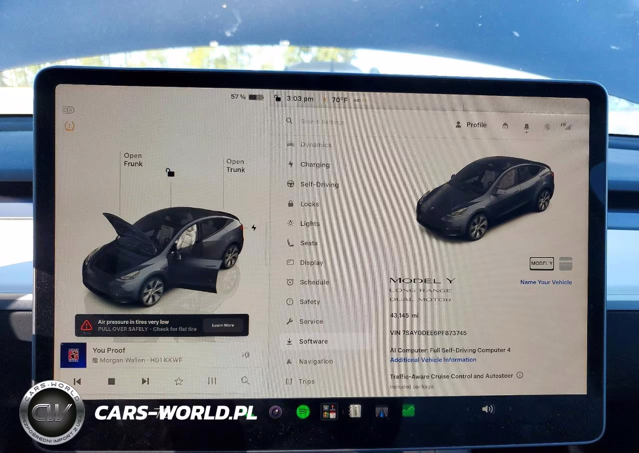 2023 Tesla Model Y VIN:7SAYGDEE6PF873745 - 9