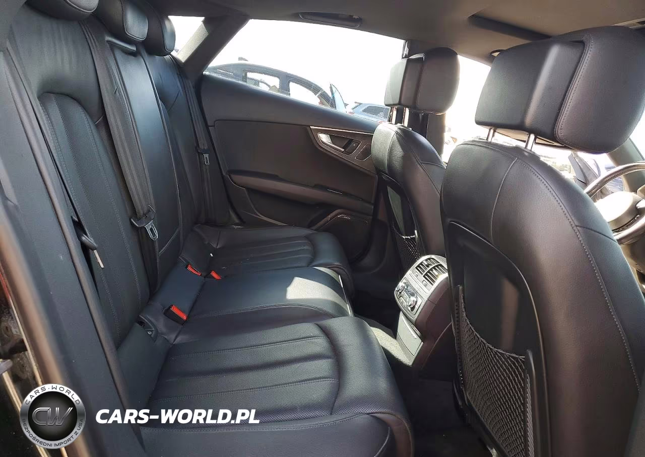 2017 Audi A7 Prestige VIN:WAU22AFC6HN009954 - 10