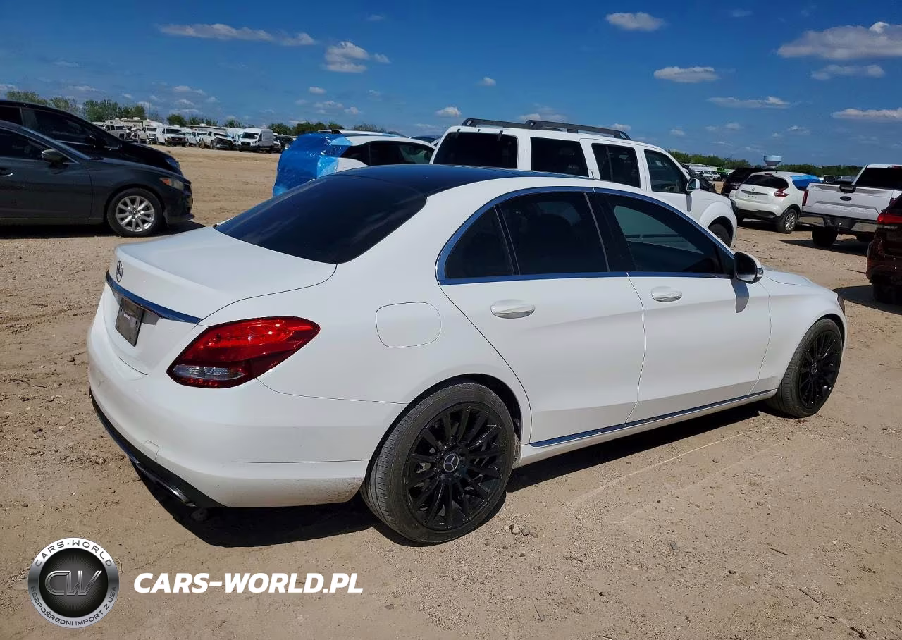 2015 Mercedes-Benz C 300 VIN:55SWF4JB0FU096298 - 3