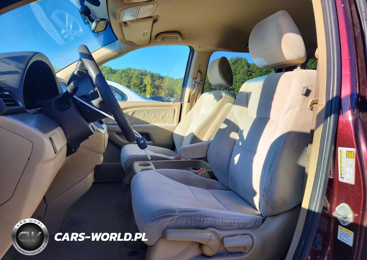 2008 Honda Odyssey Lx VIN:5FNRL38288B103556 - 7