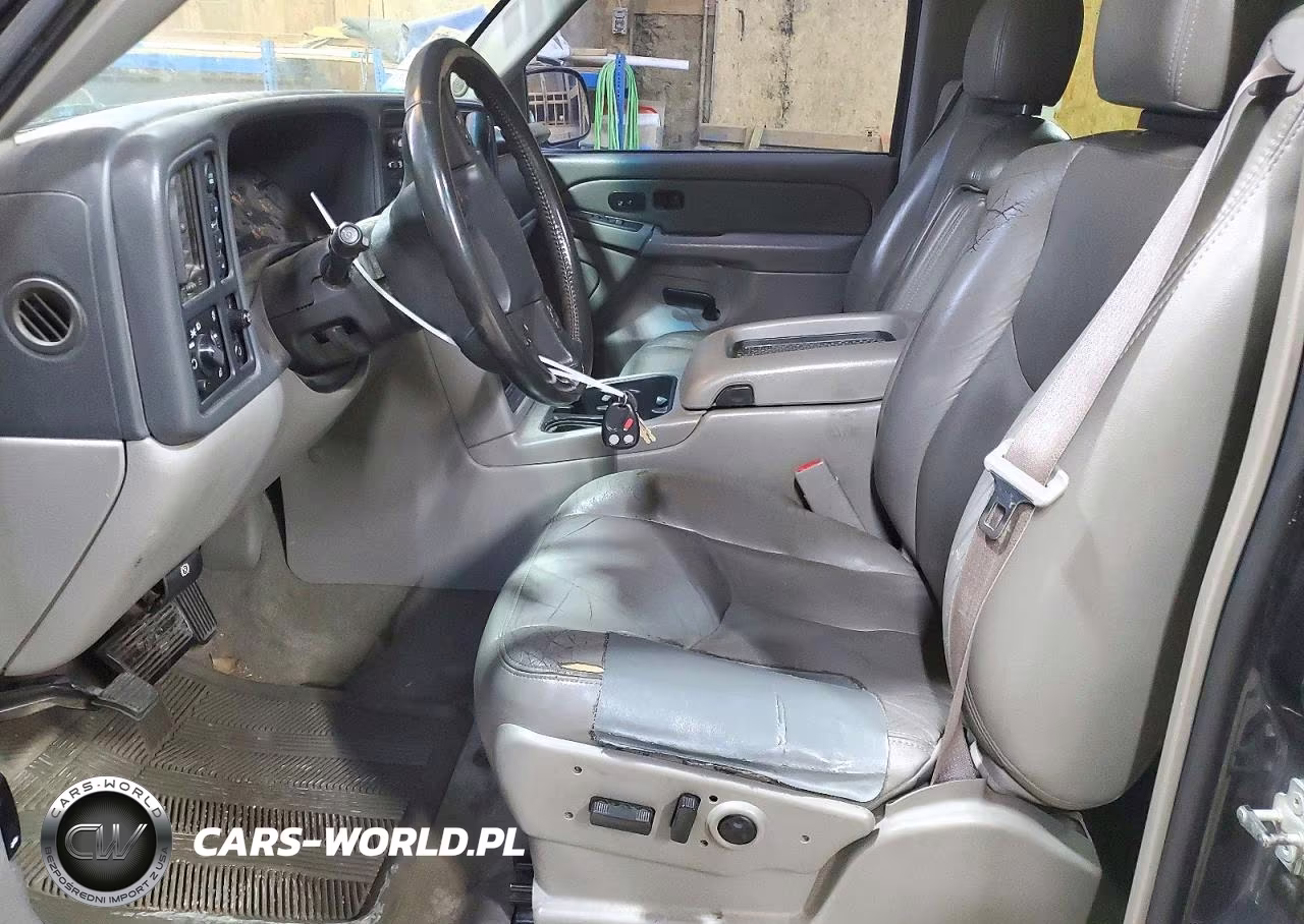 2004 Chevrolet Suburban K1500 VIN:3GNFK16Z84G309871 - 7