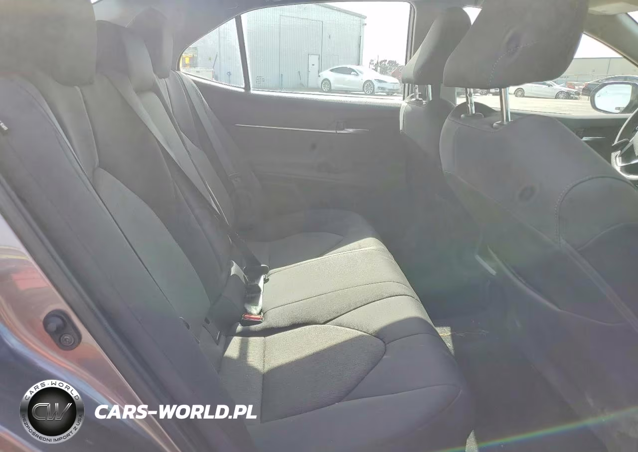 2023 Toyota Camry Le VIN:4T1C31AK8PU609944 - 10