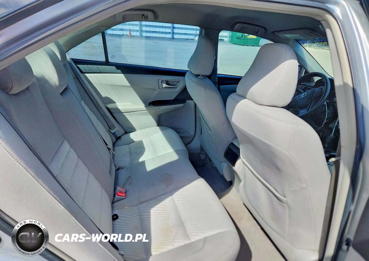 2017 Toyota Camry Le VIN:4T1BF1FK9HU669213 - 10