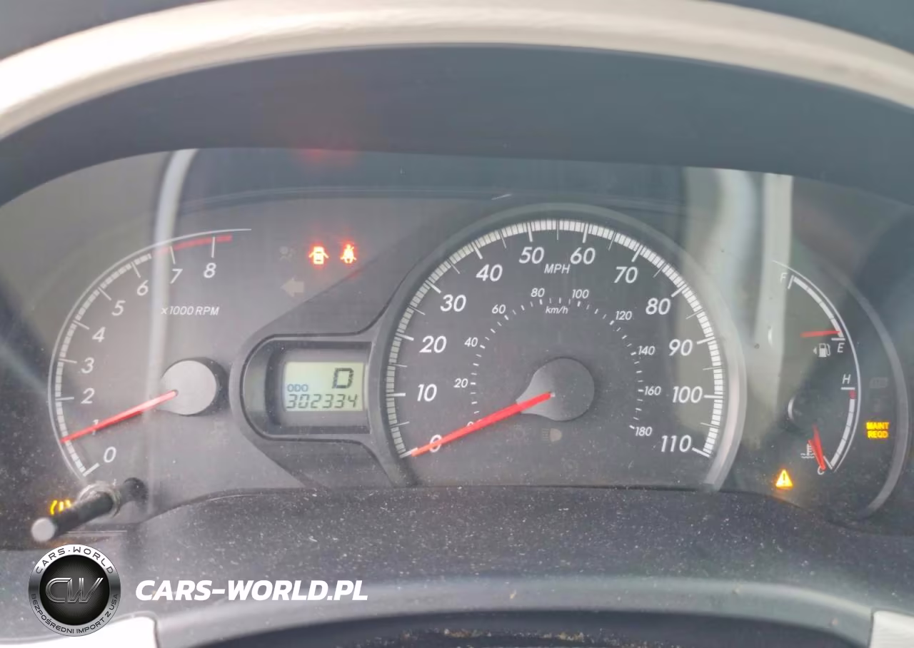 2011 Toyota Sienna Le VIN:5TDKK3DC7BS139034 - 9