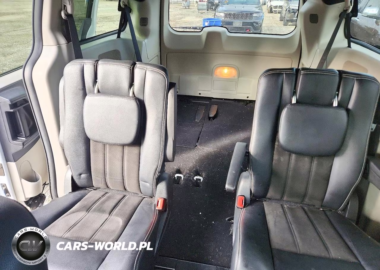 2019 Dodge Grand Caravan Sxt VIN:2C4RDGCG3KR788181 - 10