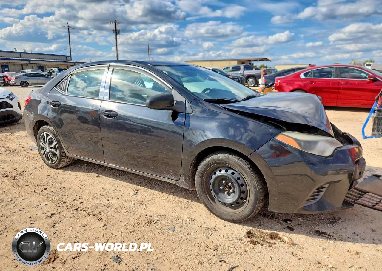 2015 Toyota Corolla Le VIN:2T1BURHE1FC327636 - 4