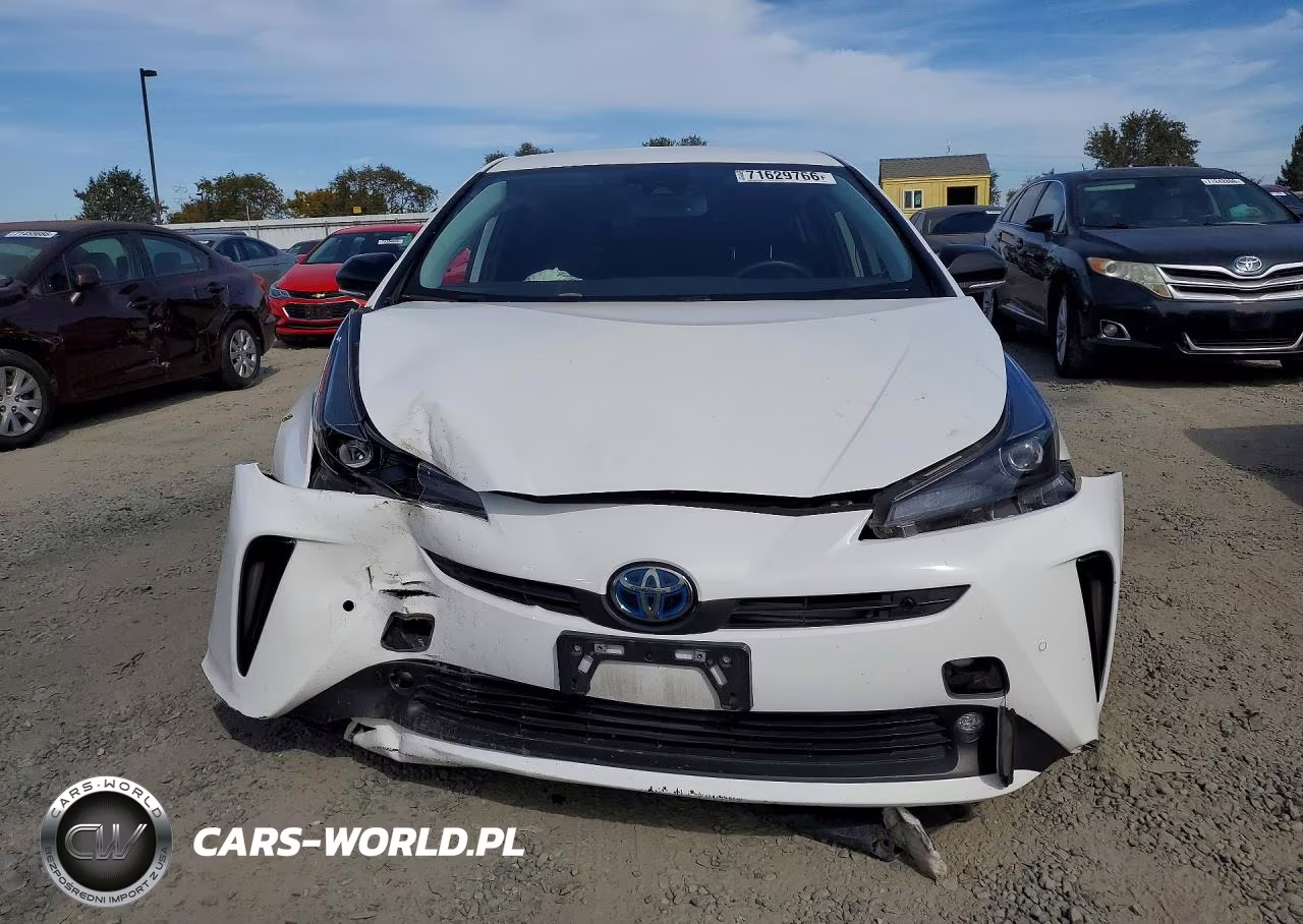 2022 Toyota Prius Nightshade VIN:JTDKAMFUXN3162294 - 5