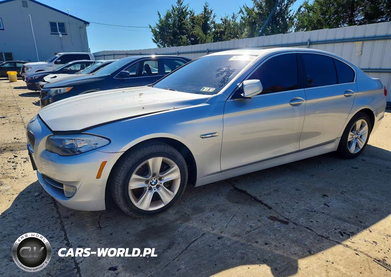 2013 BMW 528 Xi VIN:WBAXH5C52DDW16130 - 1