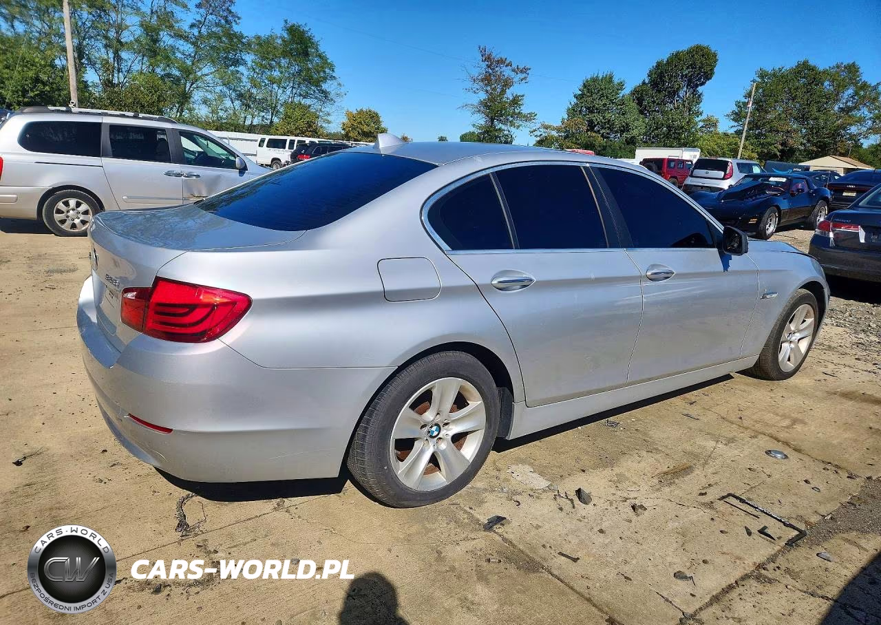 2013 BMW 528 Xi VIN:WBAXH5C52DDW16130 - 3