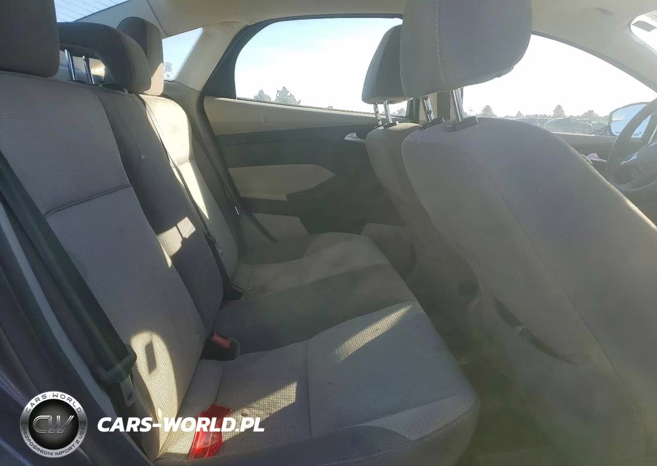 2014 Ford Focus Se VIN:1FADP3F21EL272043 - 10