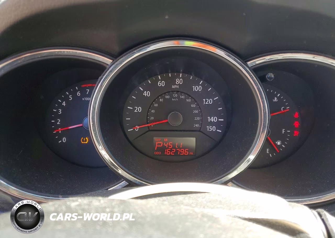 2012 Kia Sorento Lx VIN:5XYKT3A16CG213185 - 9