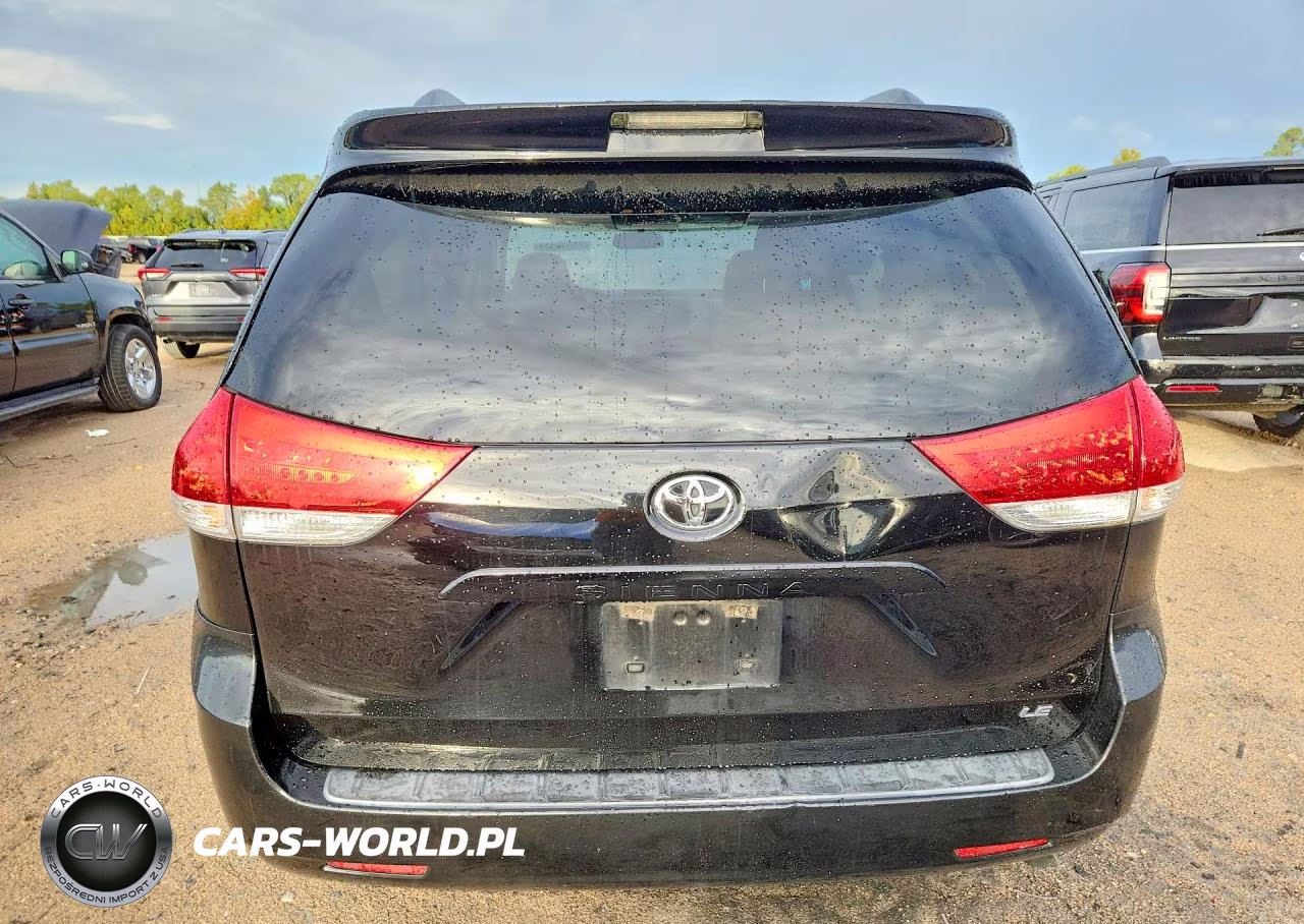 2014 Toyota Sienna Le VIN:5TDKK3DC2ES496819 - 6