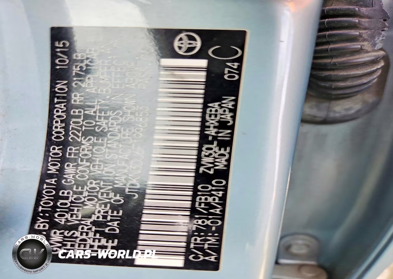 2015 Toyota Prius Two VIN:JTDKN3DU6F1996853 - 12