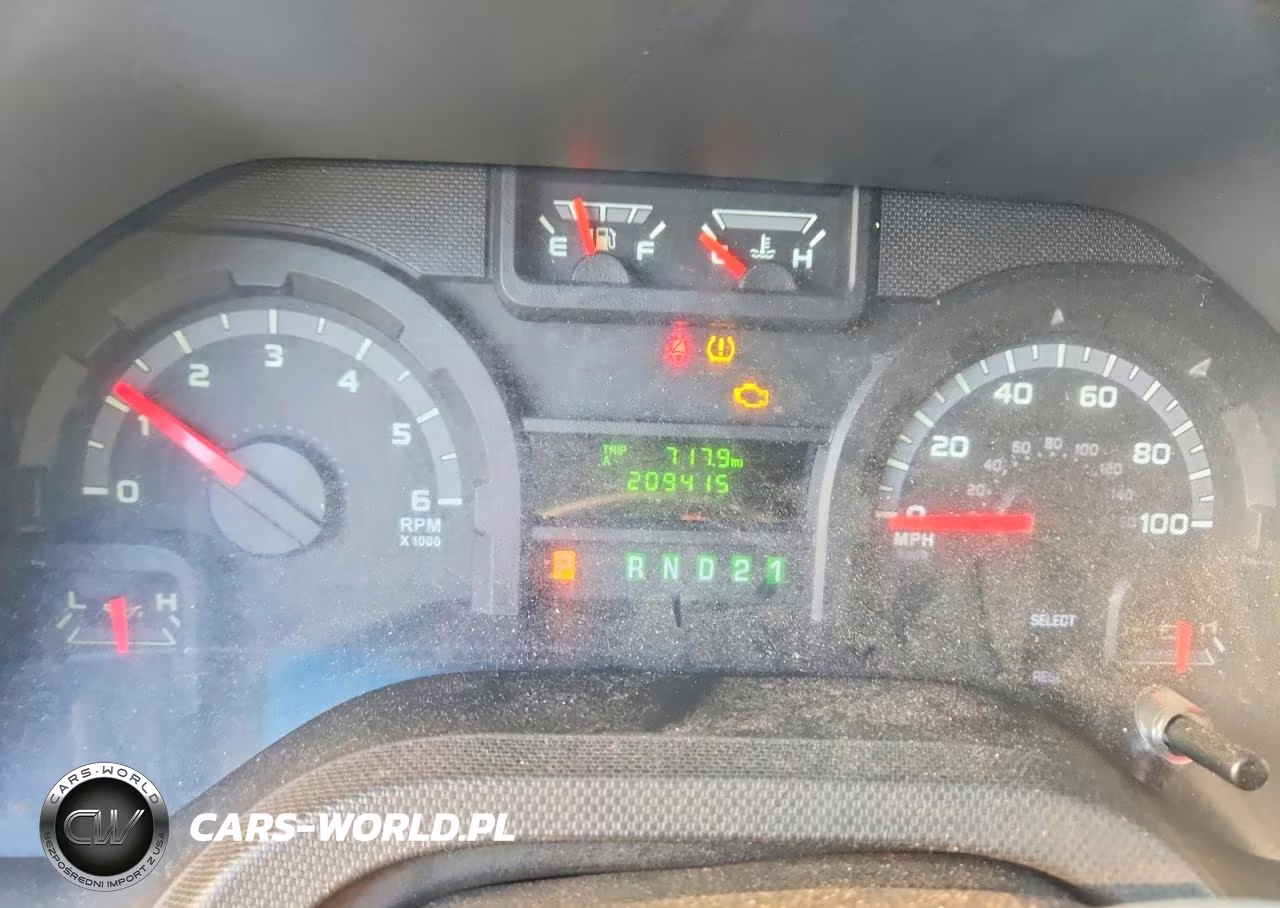 FORD E-150 VIN:1FTNE1EW4ADA91780 - 9