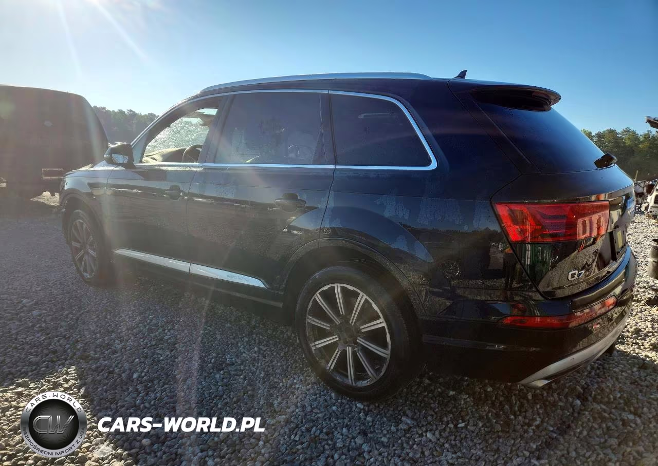 2017 Audi Q7 Prestige VIN:WA1VAAF76HD016683 - 2