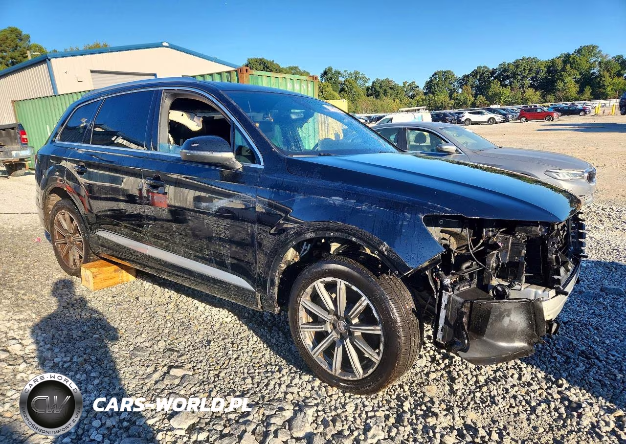 2017 Audi Q7 Prestige VIN:WA1VAAF76HD016683 - 4