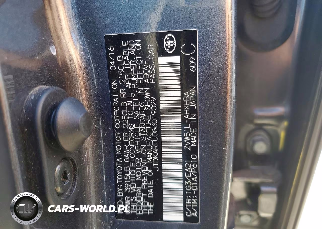2016 Toyota Prius Four Touring VIN:JTDKARFU0G3019029 - 12