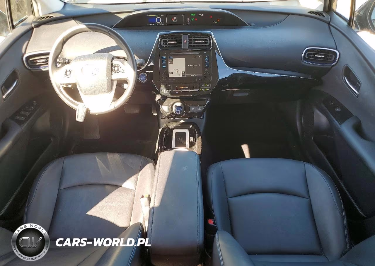 2016 Toyota Prius Four Touring VIN:JTDKARFU0G3019029 - 8