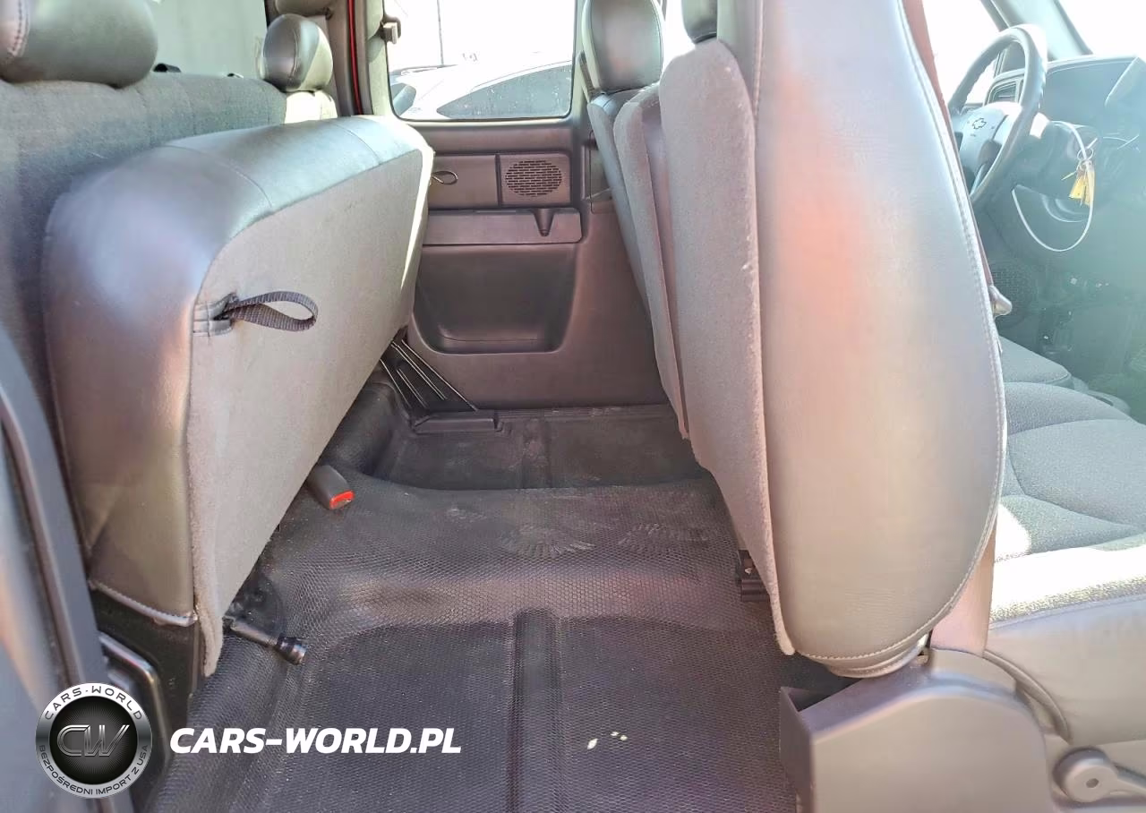 2005 Chevrolet Silverado C1500 VIN:1GCEC19X35Z307815 - 10