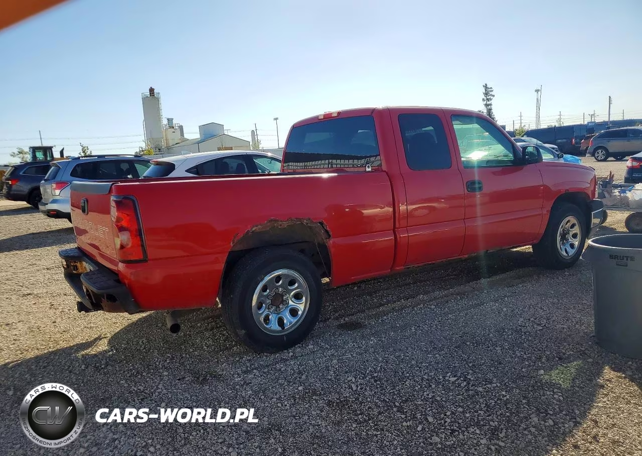 2005 Chevrolet Silverado C1500 VIN:1GCEC19X35Z307815 - 3