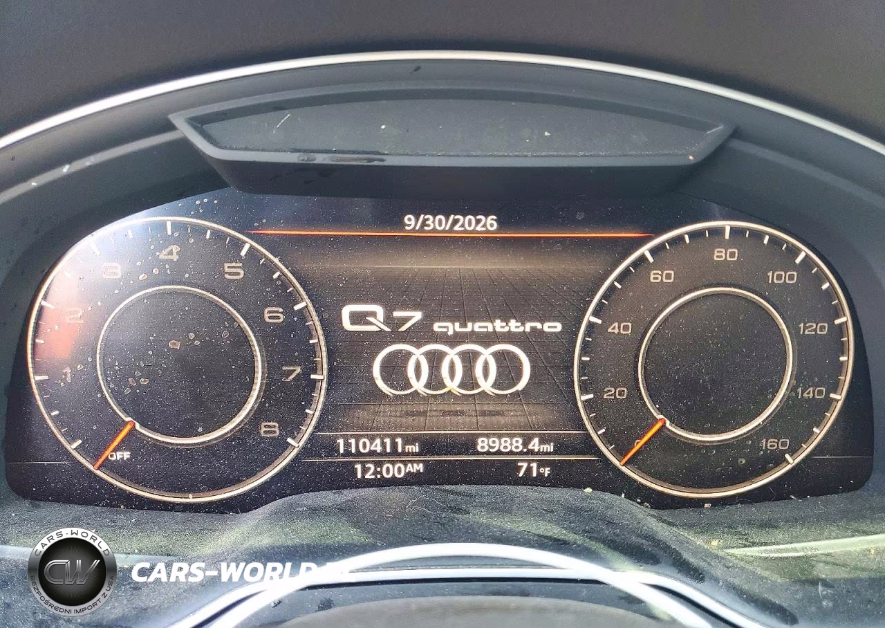 2017 Audi Q7 Premium Plus VIN:WA1LAAF7XHD031484 - 9