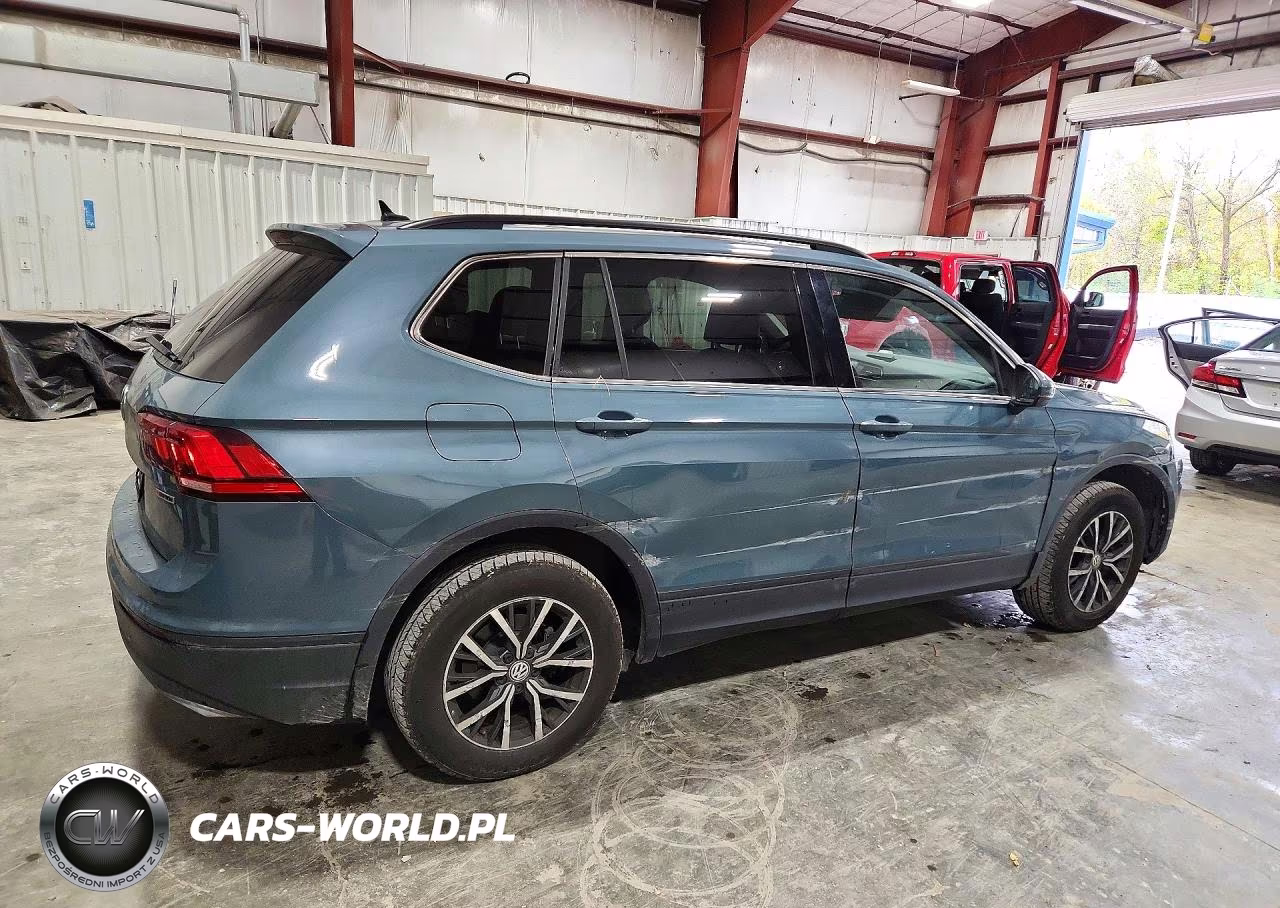 2019 Volkswagen Tiguan Se VIN:3VV2B7AX7KM112447 - 3