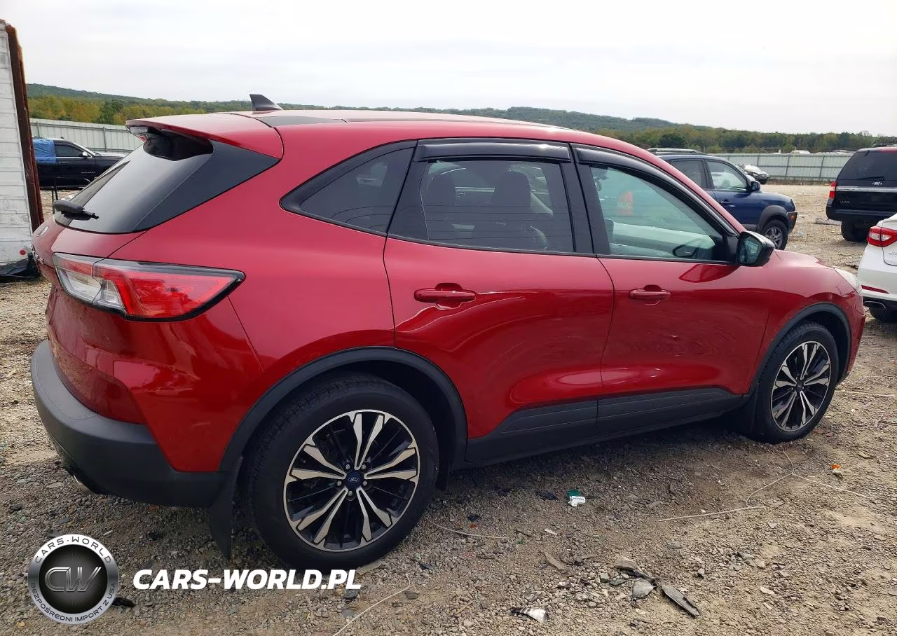 2021 Ford Escape Se VIN:1FMCU0G67MUB09142 - 3