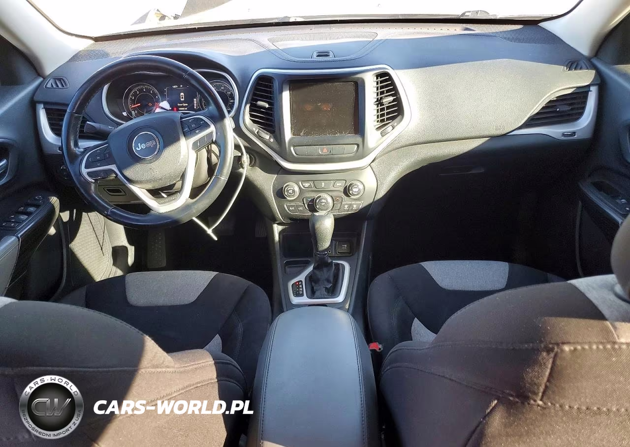 2014 Jeep Cherokee Latitude VIN:1C4PJLCS3EW262223 - 8