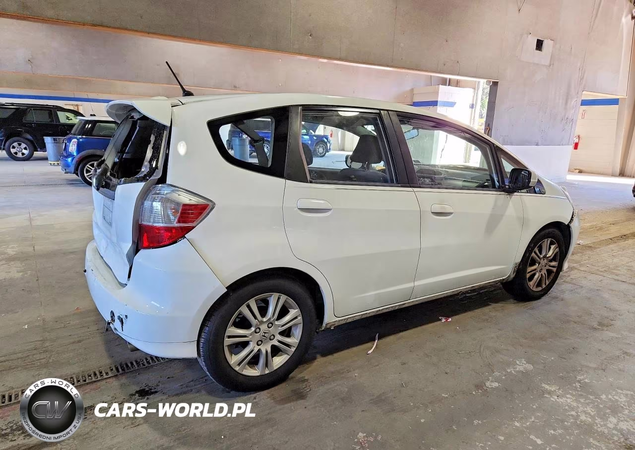 2009 Honda Fit Sport VIN:JHMGE88449S015011 - 3
