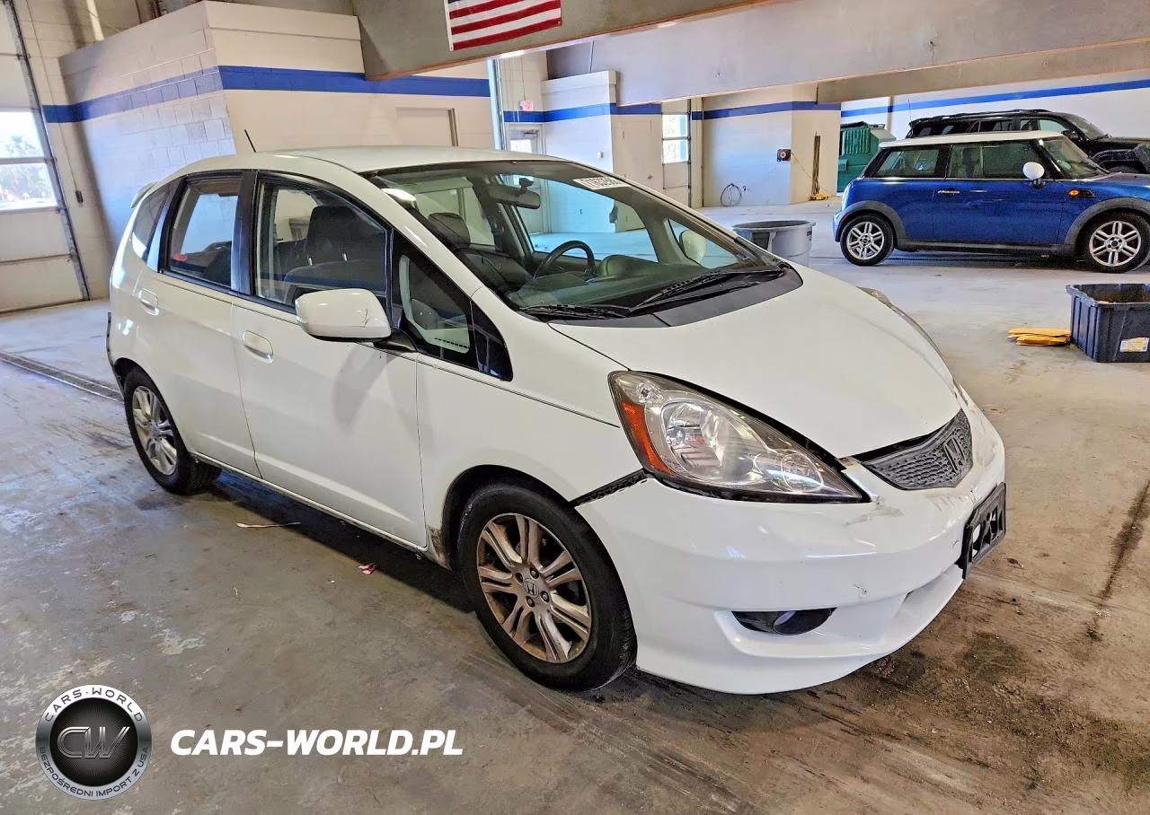 2009 Honda Fit Sport VIN:JHMGE88449S015011 - 4