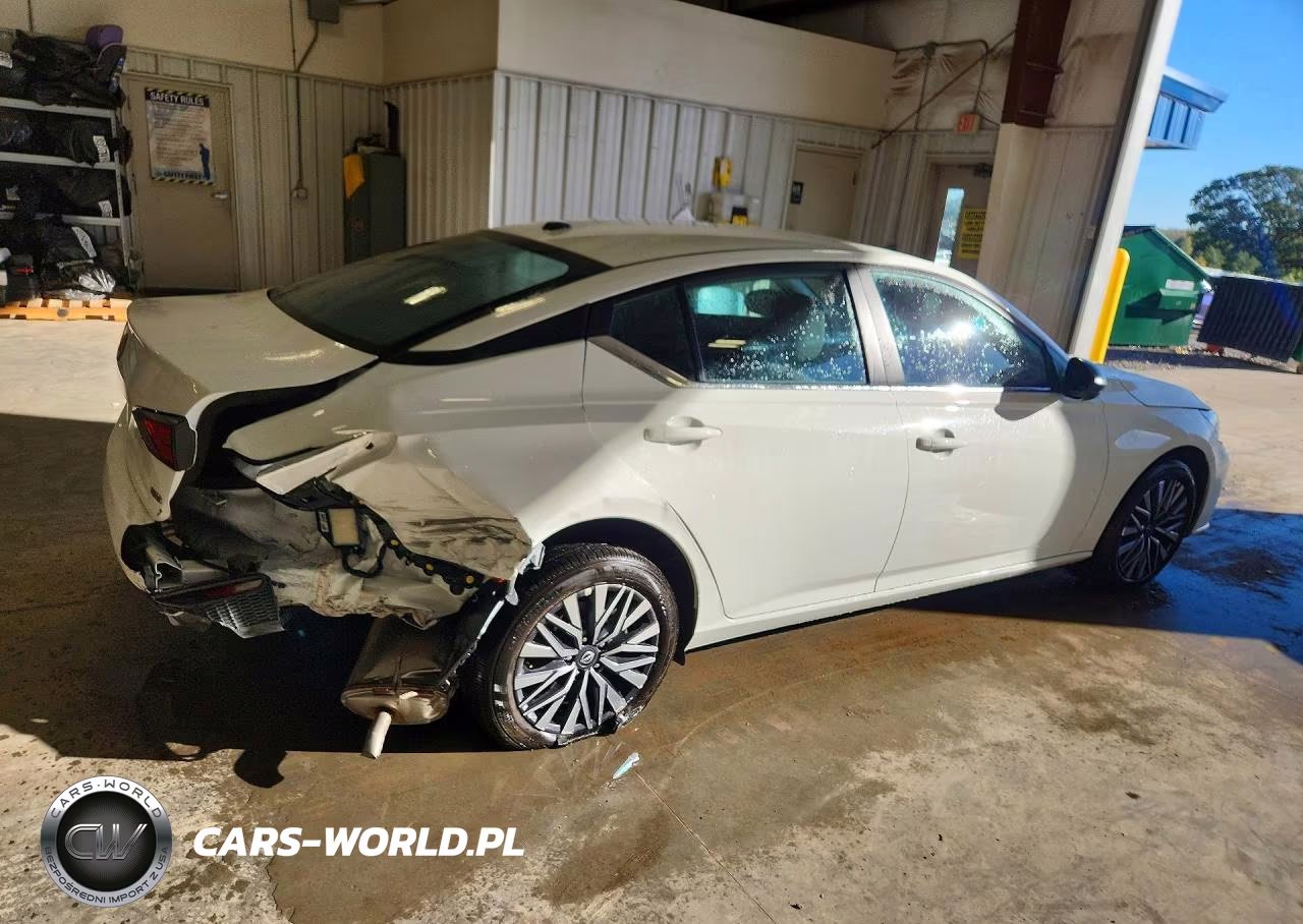 2026 Nissan Altima Sv VIN:1N4BL4DW1TN320138 - 3