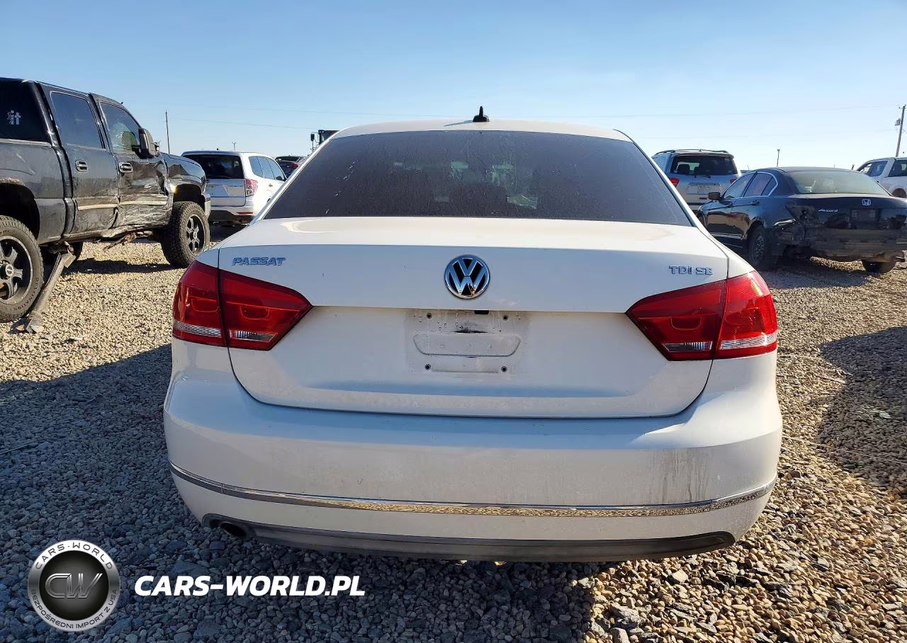 2015 Volkswagen Passat Se VIN:1VWBV7A31FC050955 - 6