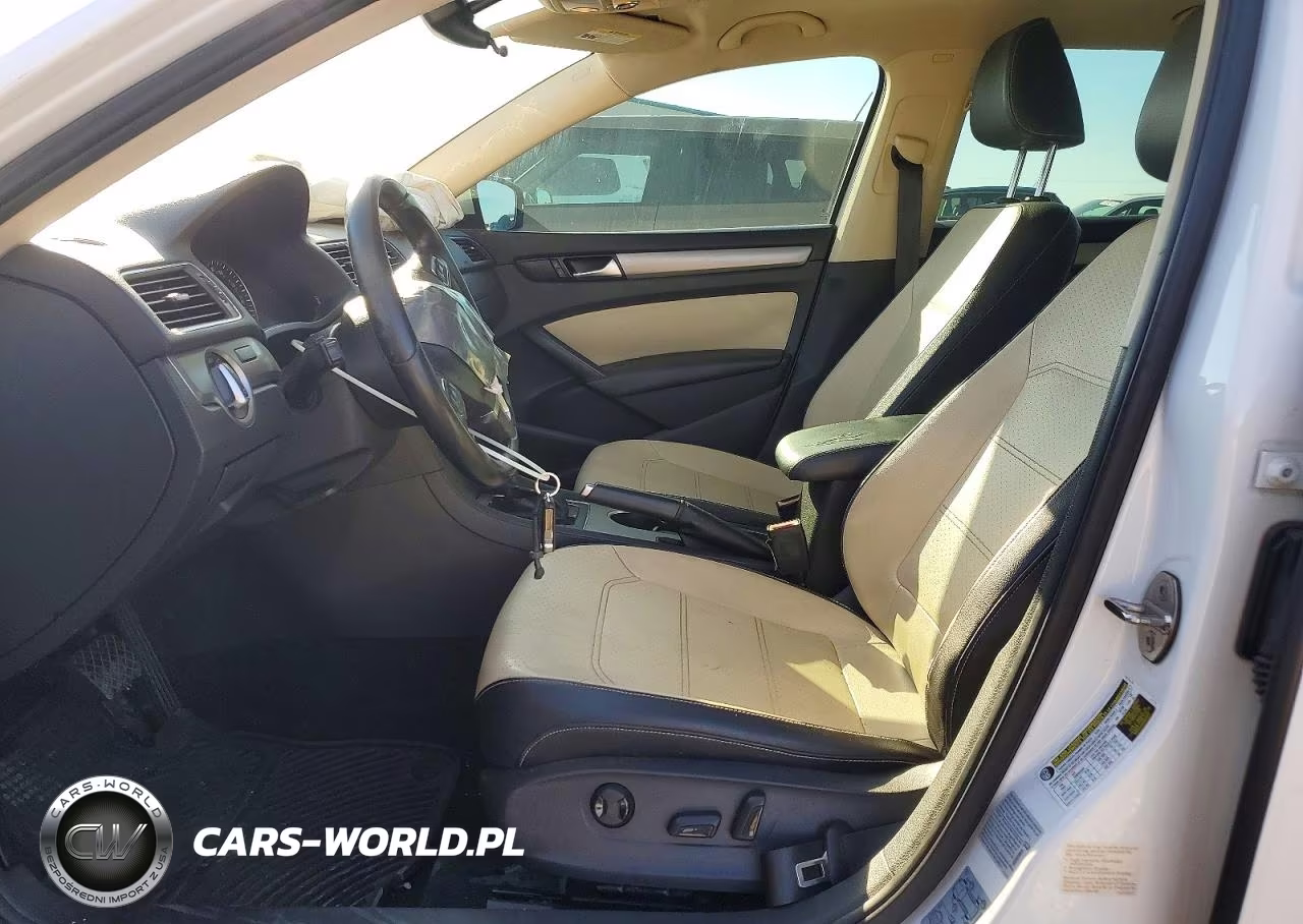 2015 Volkswagen Passat Se VIN:1VWBV7A31FC050955 - 7