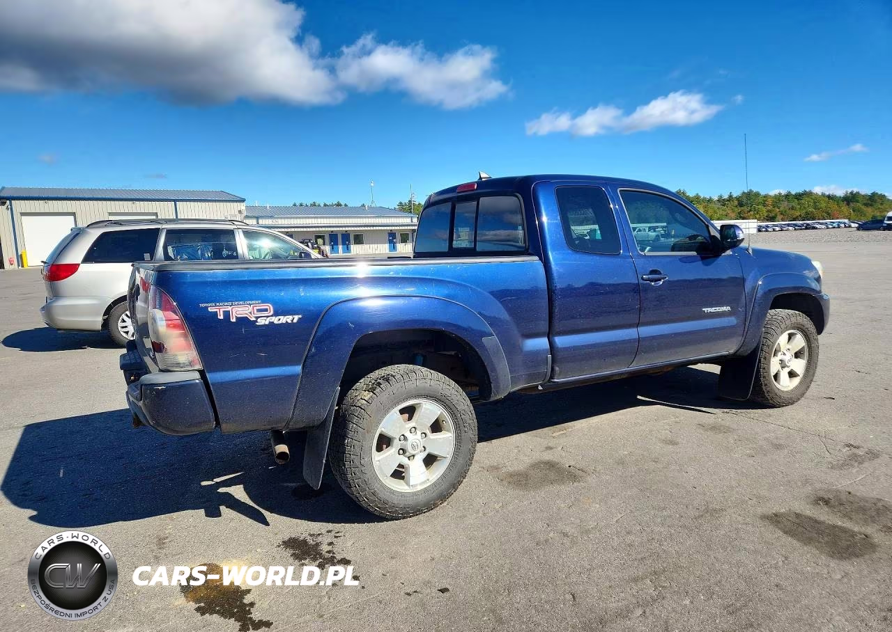 2012 Toyota Tacoma V6 VIN:5TFUU4EN1CX047535 - 3